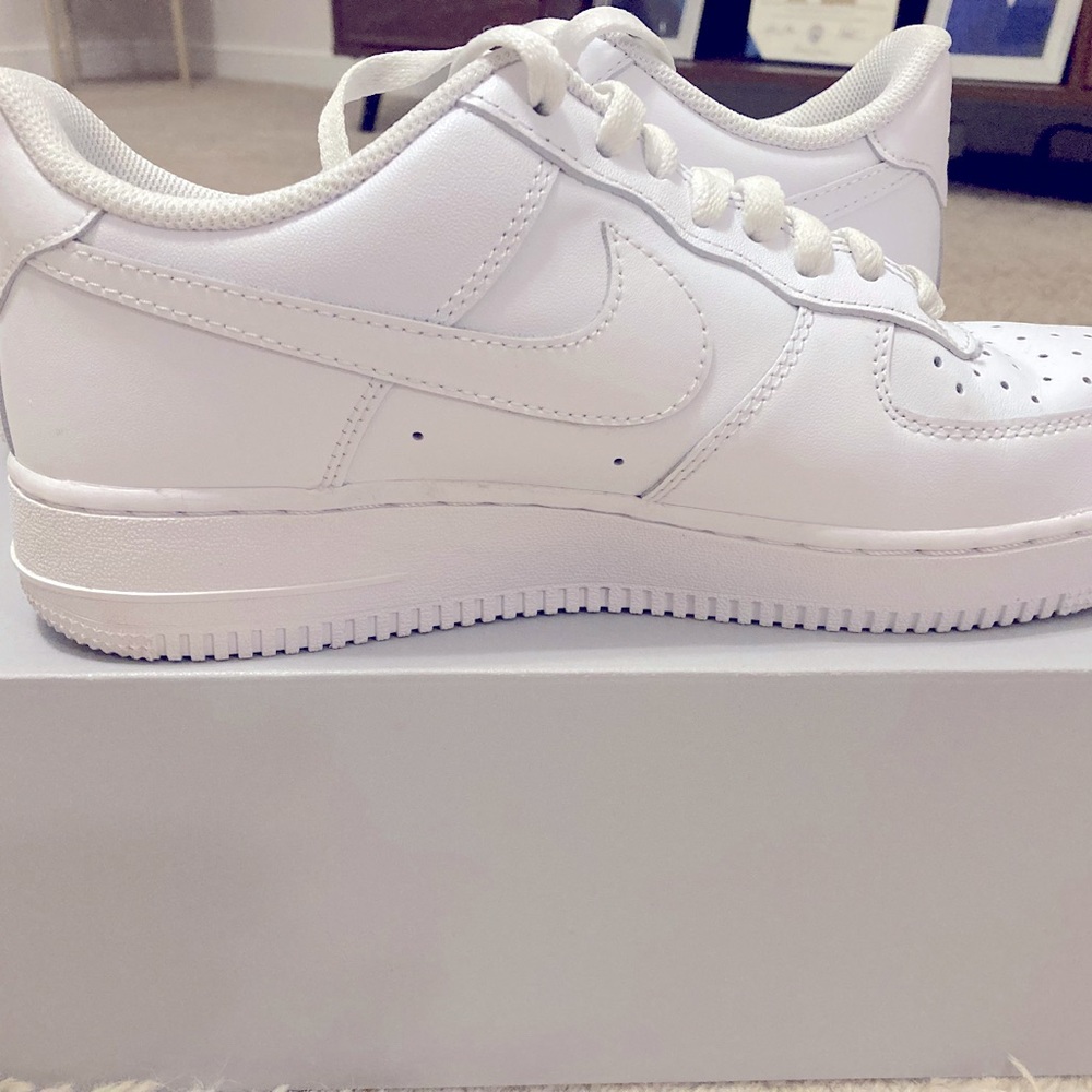 Men/ Women Nike AIR FORCE 1 ‘07